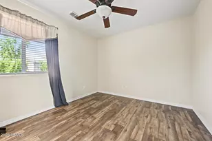 2240 W Davis Rd, Phoenix, AZ 85023 - Photo 25