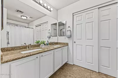 1061 E Poncho Lane, San Tan Valley, AZ 85143 - Photo 17