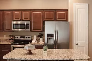 1367 S Country Club Dr, Mesa, AZ 85210 - Photo 5