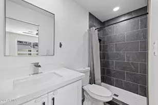 4470 E Belleview St, Phoenix, AZ 85008 - Photo 17