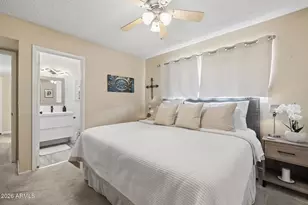 2548 E Inverness Ave, Mesa, AZ 85204 - Photo 17