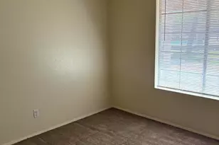 860 N McQueen Rd, Chandler, AZ 85225 - Photo 11