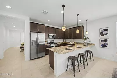 15833 W Kendall Street, Goodyear, AZ 85338 - Photo 5