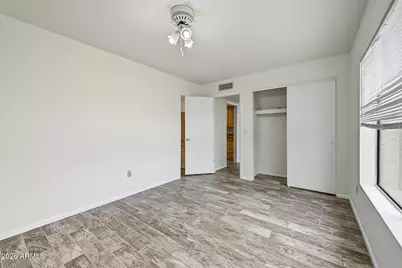932 E Michigan Avenue, Phoenix, AZ 85022 - Photo 15