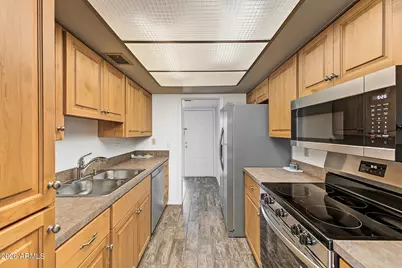 932 E Michigan Avenue, Phoenix, AZ 85022 - Photo 3