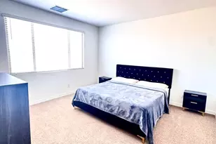1618 W Monte Way, Phoenix, AZ 85041 - Photo 13