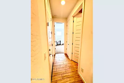1618 W Monte Way, Phoenix, AZ 85041 - Photo 27