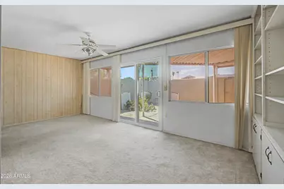 10021 W Thunderbird Boulevard, Sun City, AZ 85351 - Photo 9