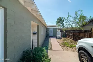 120 S Lebaron, Mesa, AZ 85210 - Photo 27