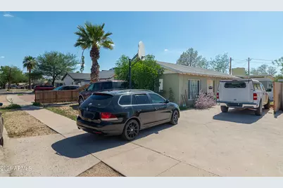 120 S Lebaron -- #1, Mesa, AZ 85210 - Photo 25