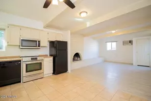 120 S Lebaron, Mesa, AZ 85210 - Photo 3