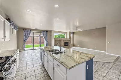 11013 W Utopia Road, Peoria, AZ 85373 - Photo 13