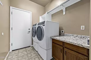11013 W Utopia Rd, Peoria, AZ 85373 - Photo 27