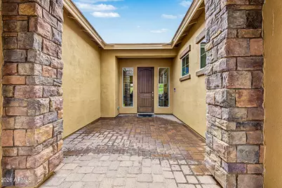 18106 W Acacia Drive, Goodyear, AZ 85338 - Photo 5