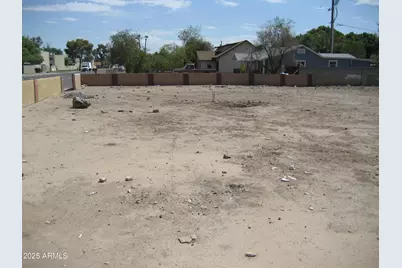 2105 W Elm Street #1 & 3, Phoenix, AZ 85015 - Photo 1