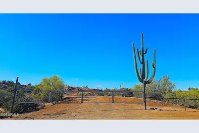 142X2 E Montello Road #1, Scottsdale, AZ 85262 - Photo 3