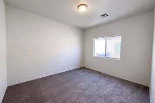 719 W Lydia Ln, Phoenix, AZ 85041 - Photo 11