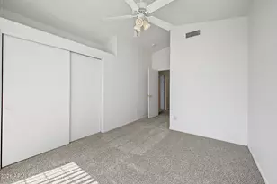 7220 W Los Gatos Dr, Glendale, AZ 85310 - Photo 27