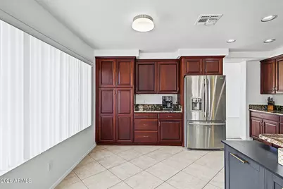 7220 W Los Gatos Drive, Glendale, AZ 85310 - Photo 9