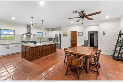 955 Thunder Rock Road, Wickenburg, AZ 85390 - Photo 11