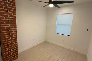 330 E Whitton Ave, Phoenix, AZ 85012 - Photo 15