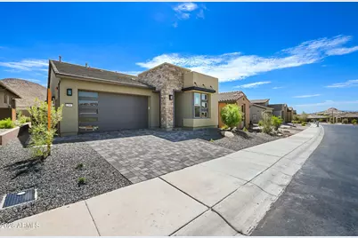 12987 W Eagle Feather Road, Peoria, AZ 85383 - Photo 9
