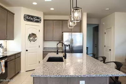18496 W Williams Road, Surprise, AZ 85387 - Photo 13