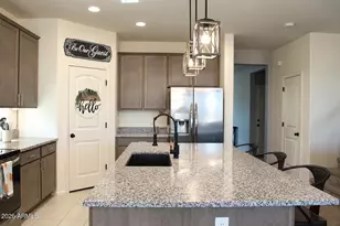 18496 W Williams Rd, Surprise, AZ 85387 - Photo 13