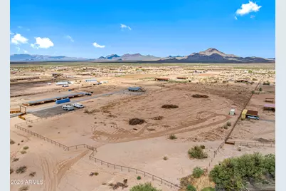 084 W Bays Road #18, Wickenburg, AZ 85390 - Photo 3