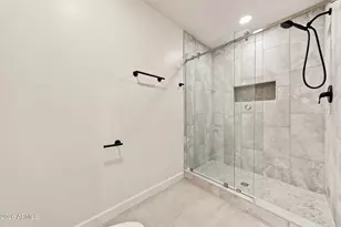 3307 E Coconino St, Phoenix, AZ 85044 - Photo 45