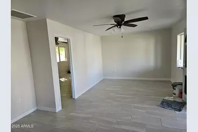 819 E Apollo Road, Phoenix, AZ 85042 - Photo 7