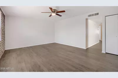 7239 W Cavalier Drive, Glendale, AZ 85303 - Photo 9