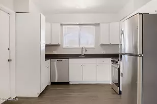 7239 W Cavalier Dr, Glendale, AZ 85303 - Photo 13