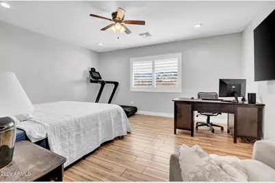2405 N 27th Place, Phoenix, AZ 85008 - Photo 17