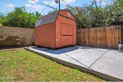 2405 N 27th Place, Phoenix, AZ 85008 - Photo 25