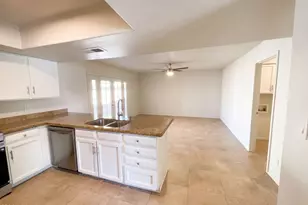 4038 W Mercer Ln, Phoenix, AZ 85029 - Photo 25