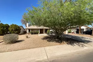 4038 W Mercer Ln, Phoenix, AZ 85029 - Photo 7