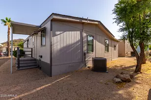 2233 E Behrend Dr, Phoenix, AZ 85024 - Photo 27