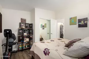 2233 E Behrend Dr, Phoenix, AZ 85024 - Photo 11