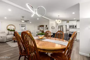 2233 E Behrend Dr, Phoenix, AZ 85024 - Photo 23