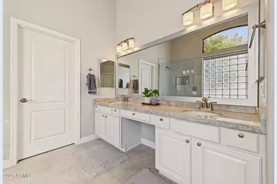 439 W Knight Lane, Tempe, AZ 85284 - Photo 15