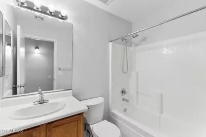 15011 W Hearn Road, Surprise, AZ 85379 - Photo 21