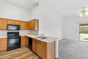 15011 W Hearn Rd, Surprise, AZ 85379 - Photo 15