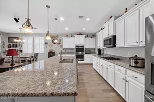 22303 N 100th Ln, Peoria, AZ 85383 - Photo 3