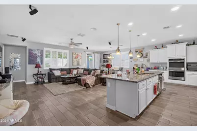 22303 N 100th Lane, Peoria, AZ 85383 - Photo 15