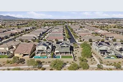 24205 N 160th Avenue, Surprise, AZ 85387 - Photo 37