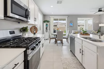 24886 N 173rd Lane, Surprise, AZ 85387 - Photo 17