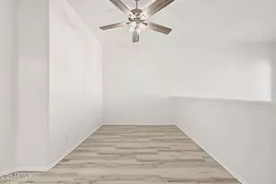2241 E Pinchot Ave, Phoenix, AZ 85016 - Photo 13