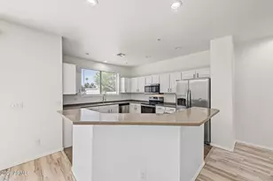 2241 E Pinchot Ave, Phoenix, AZ 85016 - Photo 7