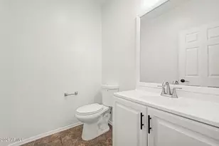 2241 E Pinchot Ave, Phoenix, AZ 85016 - Photo 11